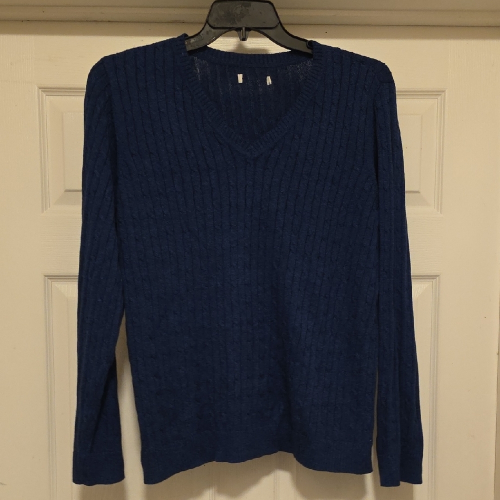 ❣️Classic Blue V-Neck Sweater for Men